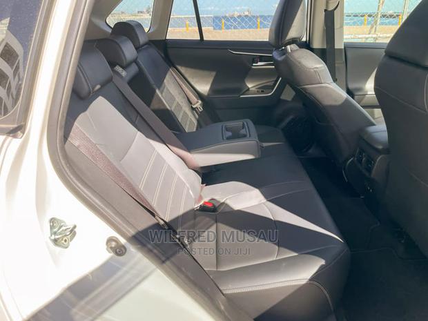 White Toyota RAV4 2020: Sporty & Sleek Design