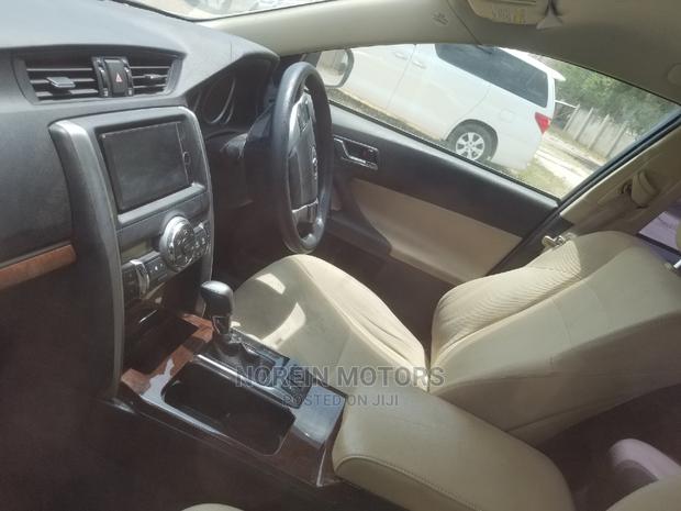 2014 Toyota Mark X in White - Stylish Sedan