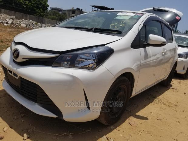 2015 Toyota Vitz 1.0 FWD 3dr White - Used Car for Sale