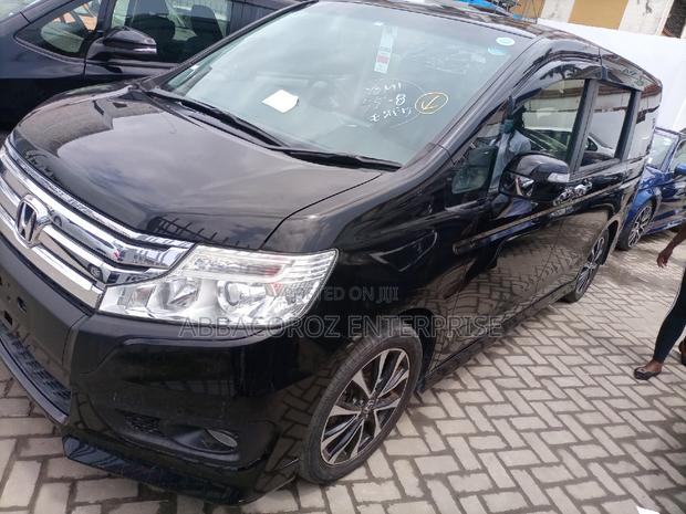 Honda Stepwgn 2015 Matt Black