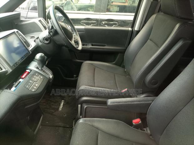 Honda Stepwgn 2015 Matt Black