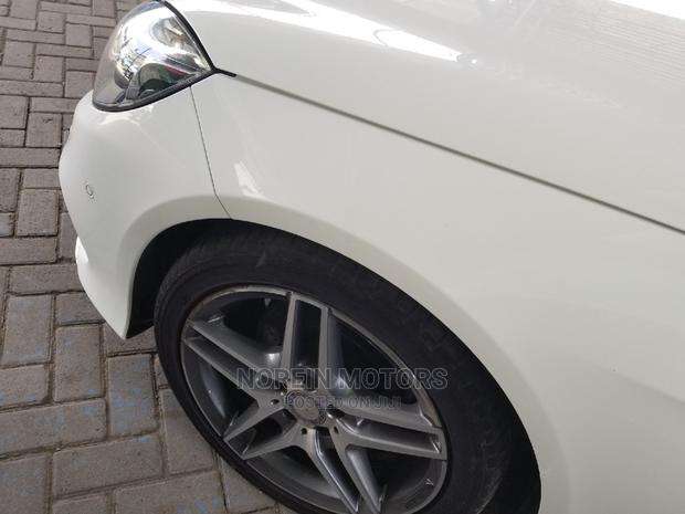 2014 Mercedes-Benz E250 SV Premium - Pearl Edition Sedan For Sale