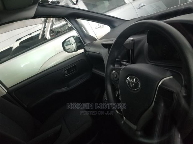 Toyota Voxy 2014 SV in White - Spacious & Comfortable