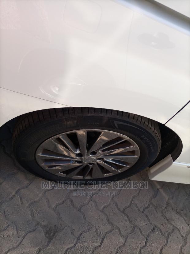 Nissan Elgrand 2015 White