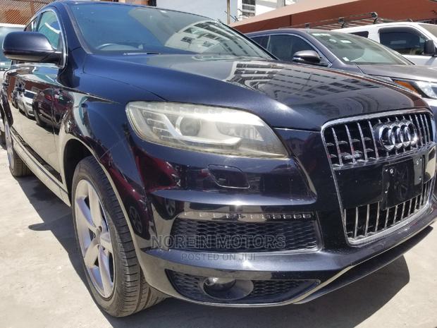 2016 Audi Q7 Black: Luxury SUV for Sale