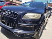 2016 Audi Q7 Black: Luxury SUV for Sale for sale