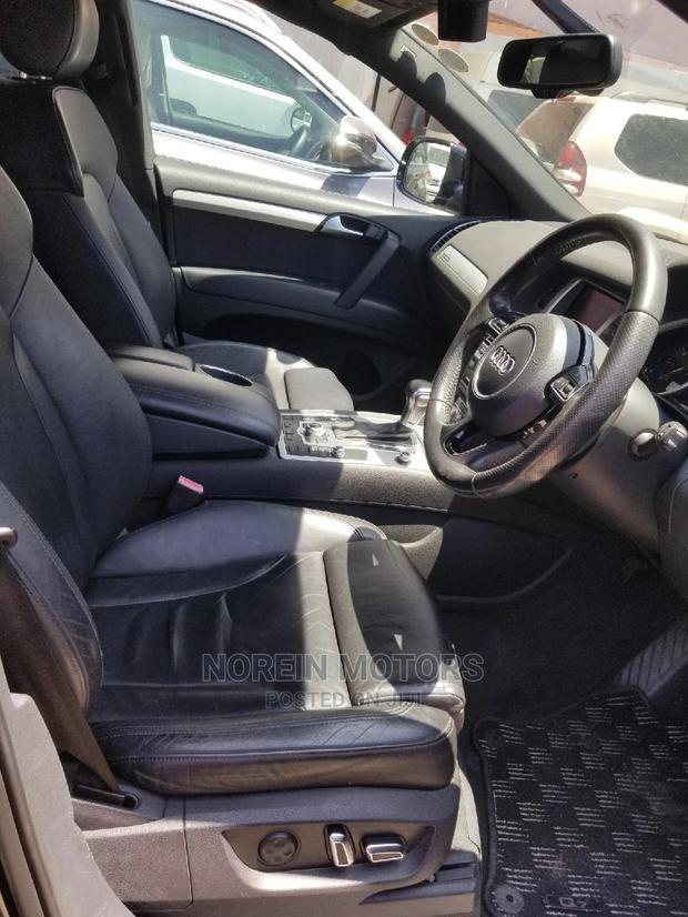 2016 Audi Q7 Black: Luxury SUV for Sale