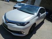 Toyota Auris 2015 Off White for sale
