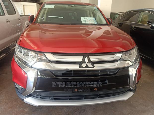 Red 2016 Mitsubishi Outlander: Combining Style and Performance