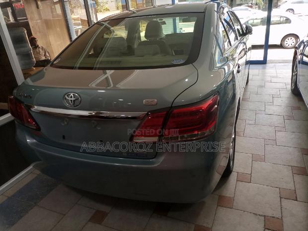 Toyota Premio 2016 Blue
