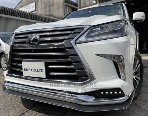 White 2016 Lexus LX 570 AWD: Pre-owned Luxury SUV