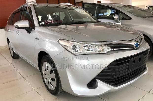 Used 2017 Toyota Corolla Fielder Silver - Reliable & Affordable