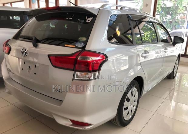 Used 2017 Toyota Corolla Fielder Silver - Reliable & Affordable