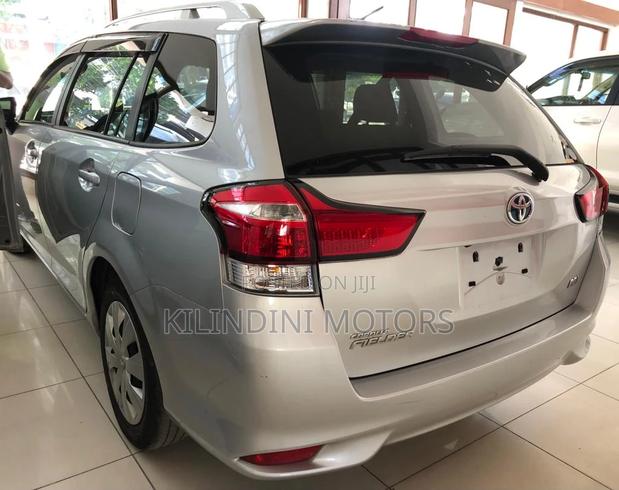 Used 2017 Toyota Corolla Fielder Silver - Reliable & Affordable