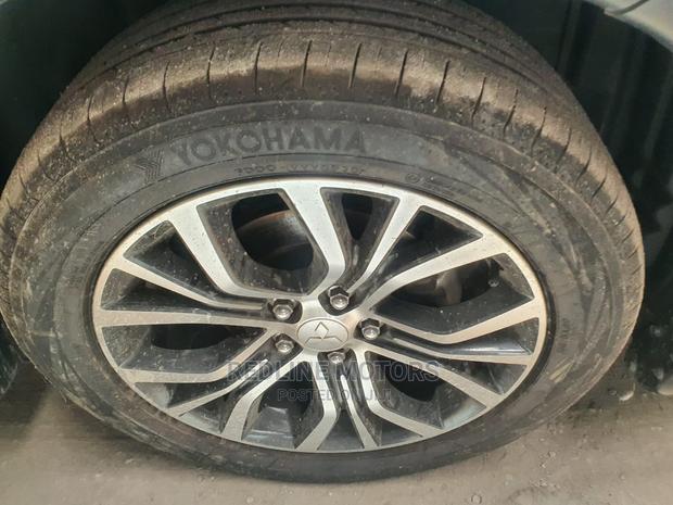 Black Mitsubishi Outlander SEL AWC 2016 - Pre-owned SUVs on Sale
