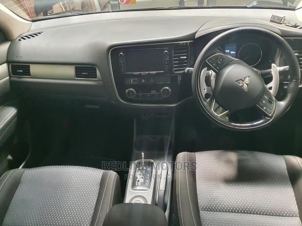 Black Mitsubishi Outlander SEL AWC 2016 - Pre-owned SUVs on Sale