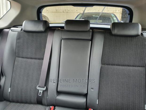2016 Toyota Auris White: Sleek & Stylish Sedan