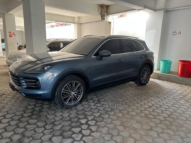 Brand New 2019 Porsche Cayenne - Blue: Luxury SUV Bargain