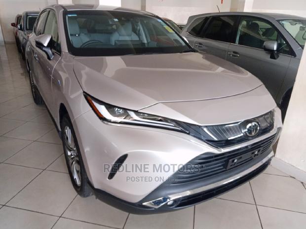 2020 Toyota Harrier Gray 4WD 2.0 - Stylish and Powerful