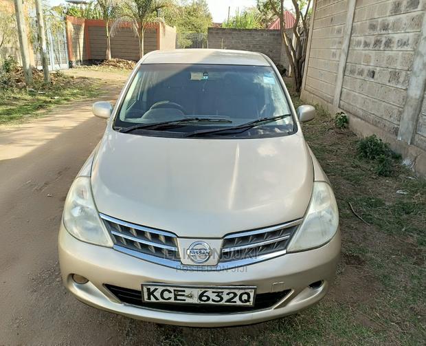 Used 2008 Nissan Tiida Beige 5-Door Hatchback