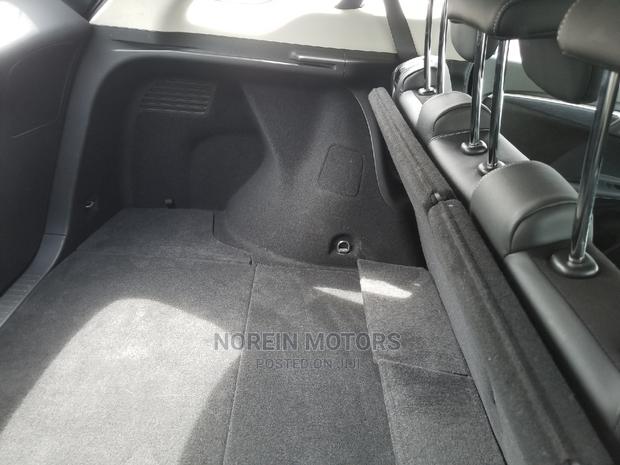 2015 Honda Shuttle Blue: The Ideal Compact Vehicle for You