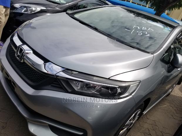 Honda 2015 Shuttle: Quality Used Minivan for All Families