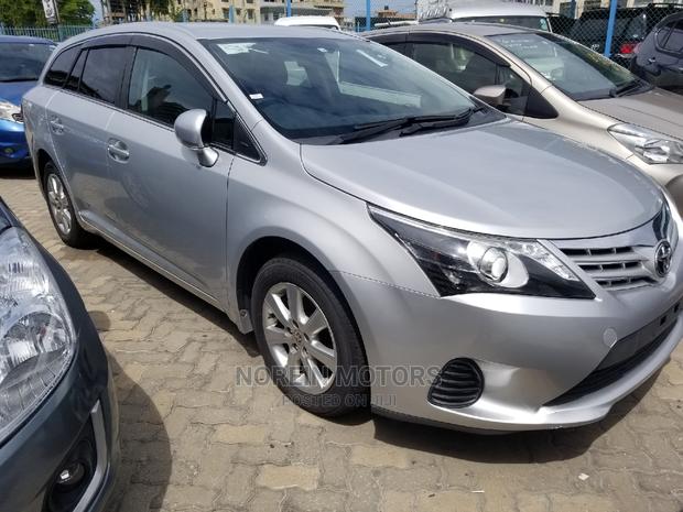 2014 Toyota Avensis in Silver: Economical and Stylish Sedan for Your Needs