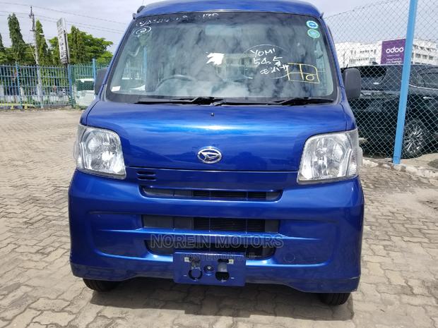 2014 Blue Daihatsu HIJET for Sale