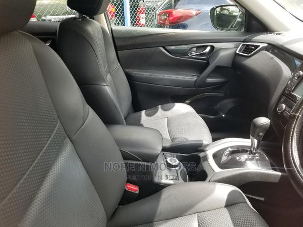 Used 2015 Nissan X-Trail in Gray Available