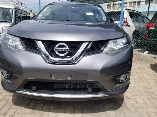 Used 2015 Nissan X-Trail in Gray Available