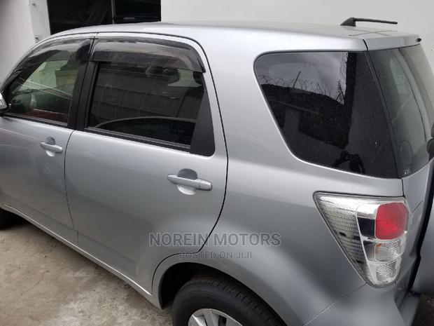 Daihatsu Be-Go 2015 - Silver Edition: Compact SUV for Everyday Adventures