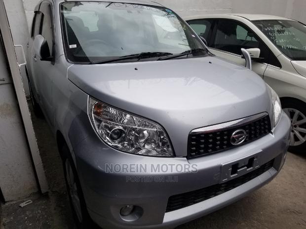 Daihatsu Be-Go 2015 - Silver Edition: Compact SUV for Everyday Adventures