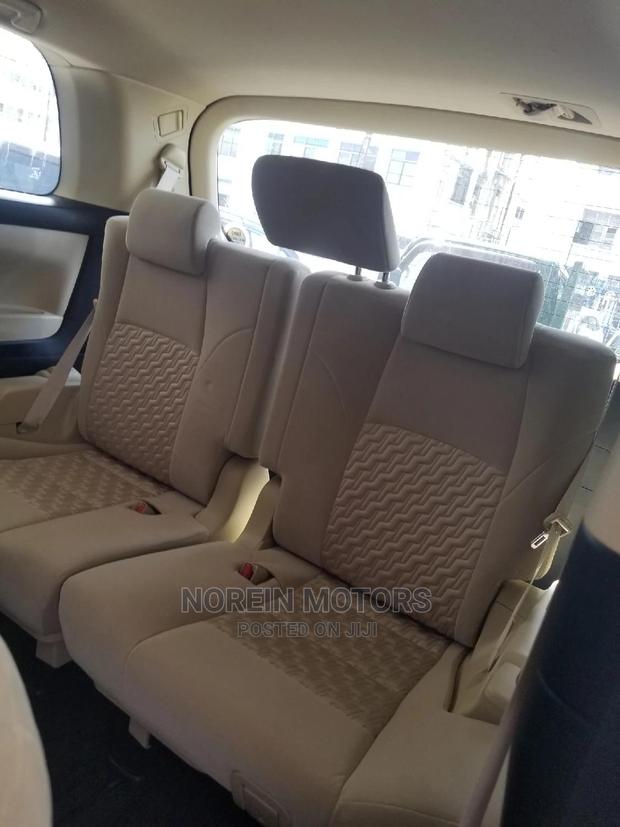 2015 Toyota Alphard Luxury Silver Edition