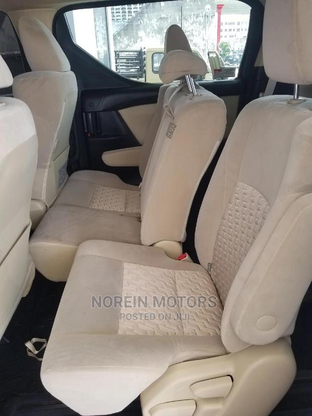 2015 Toyota Alphard Luxury Silver Edition