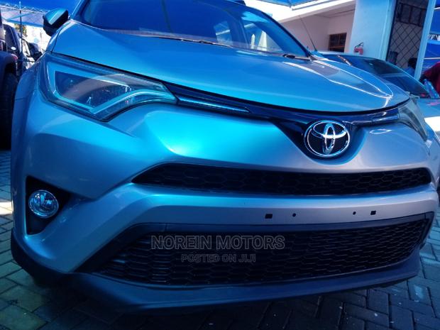 Used 2014 Toyota RAV4 Silver - High-Quality SUV at a Bargain Price