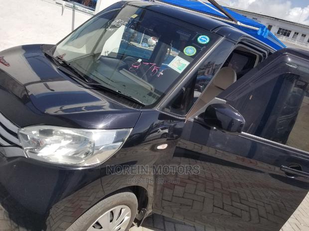 Pre-owned 2014 Nissan Dayz Highway Star G Black - Luxury Vehicle