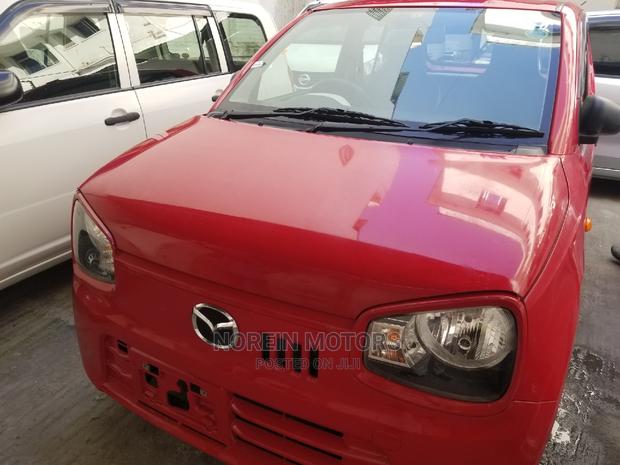 Red Mazda Carol 2014: Compact Car Excellence