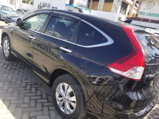 Black 2015 Honda CR-V: Premium SUV for Everyday Use