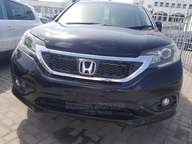 Black 2015 Honda CR-V: Premium SUV for Everyday Use