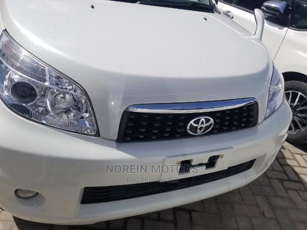 2015 Toyota Rush 1.5 AWD - White - Pre-owned
