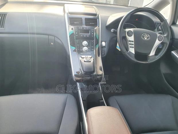 2016 Toyota Sai FWD 2.4 Hybrid - White