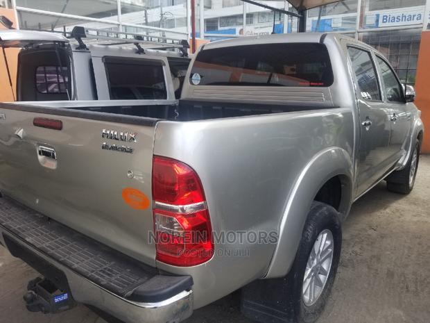 2015 Toyota Hilux SR 4x4 Silver - Used Off-Road Truck