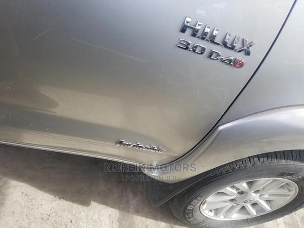 2015 Toyota Hilux SR 4x4 Silver - Used Off-Road Truck