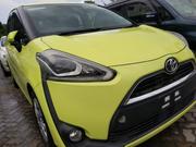 2015 Toyota Sienta 1.5 AWD 6-Seater in Yellow: Top-Quality Used Vehicle for sale
