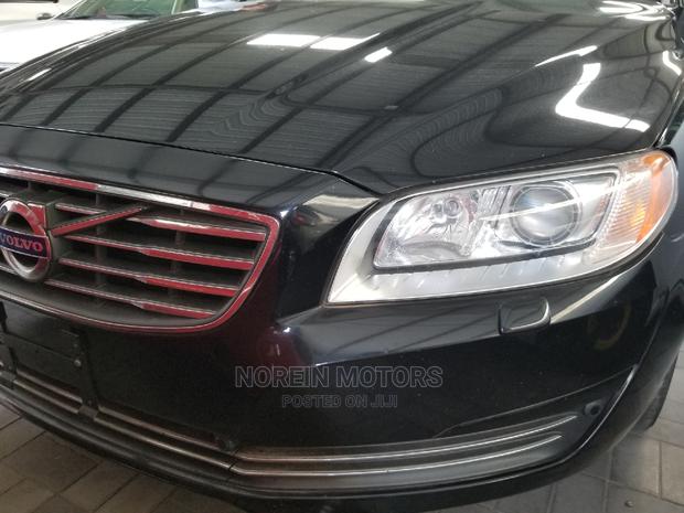 Volvo V70 2015 Black - Executive Edition