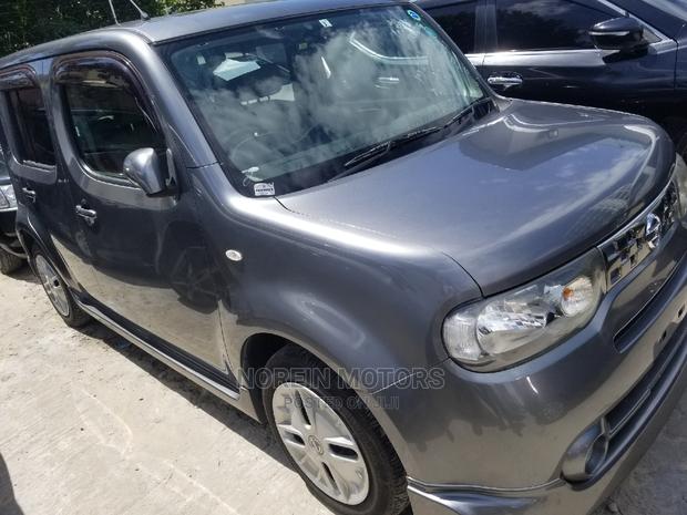 Gray Nissan Cube 2015 - Used Car Offer