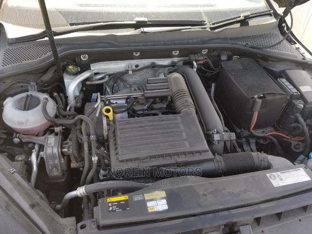 2015 Volkswagen Golf - Black Edition - Luxury and Performance
