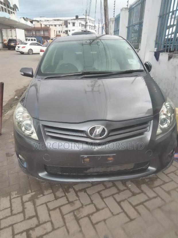 Quality 2011 Toyota Auris Gray - Perfect for Your Needs