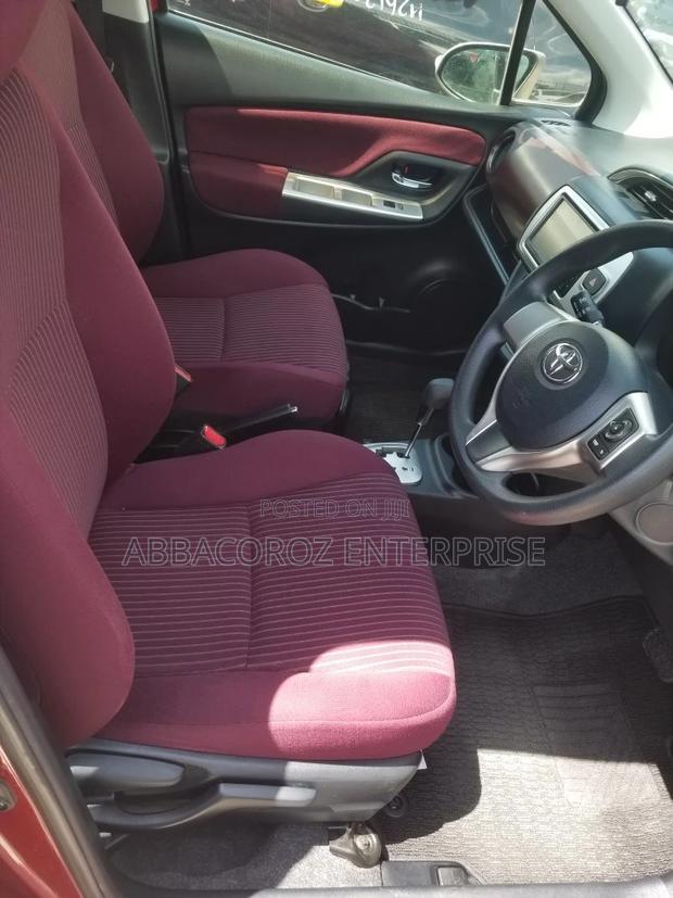 Toyota Vitz 1.3 FWD 3dr 2015 Red