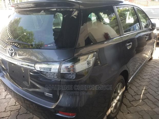 Toyota Wish 2015 Gray